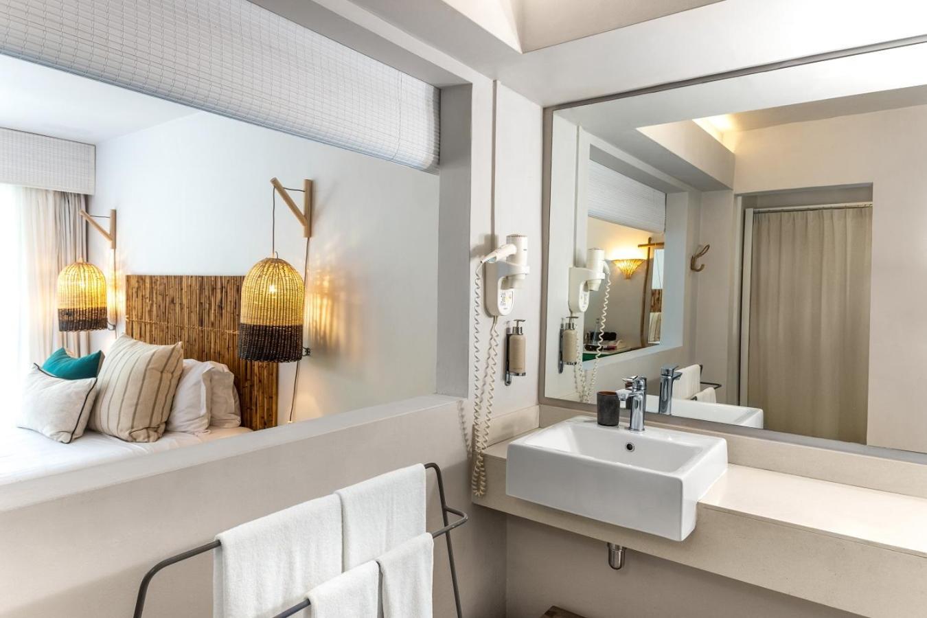 होटल Lagoon Attitude (adults Only) 4*